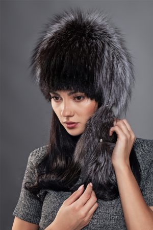 Fes din blană naturală de nurcă și vulpe