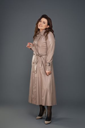 Haină lungă din piele