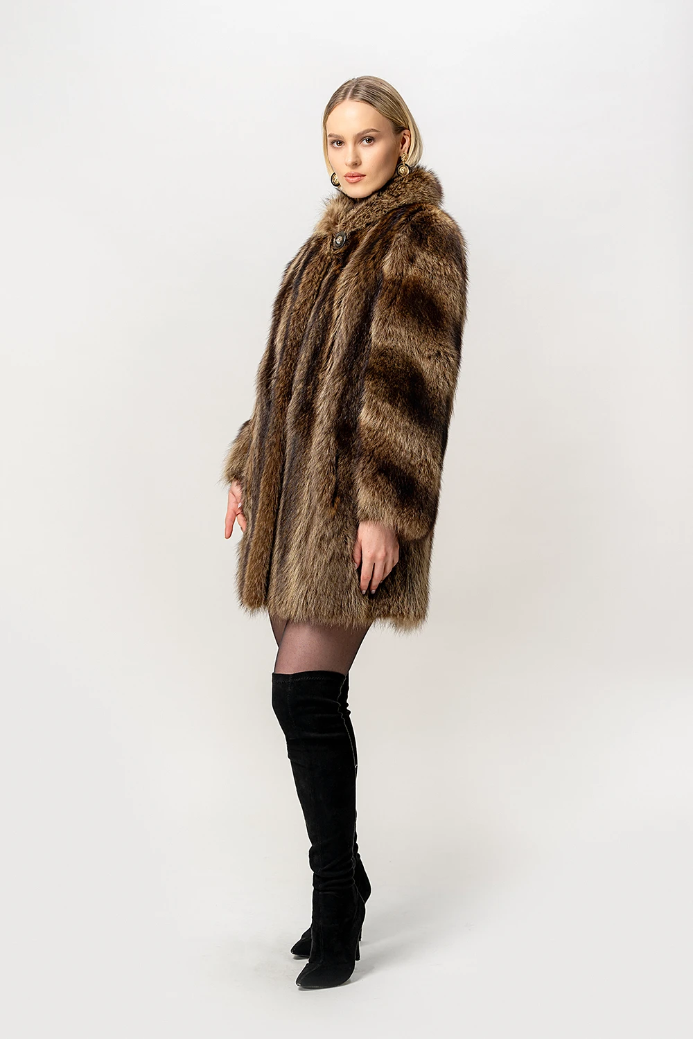 Haină din blană naturală de raton - imagine 2